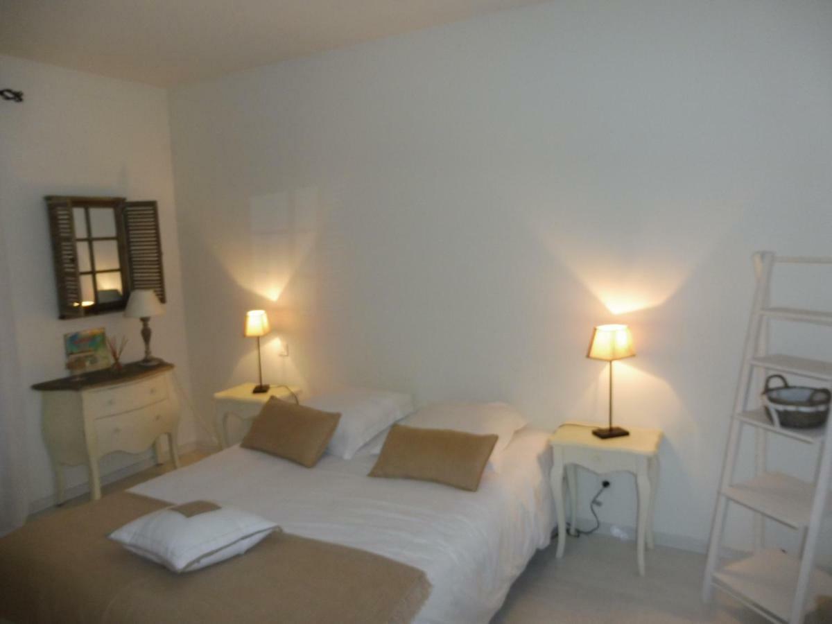 Апартаменты Cassis Center Экстерьер фото